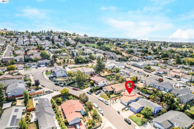 22633 Mossy Rock Drive, Hayward, CA 94541