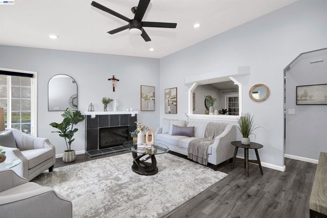 22633 Mossy Rock Drive, Hayward, CA 94541