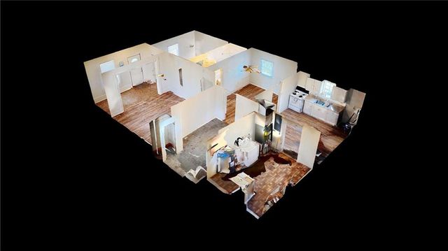 221 N Clay Street, Nevada, MO 64772