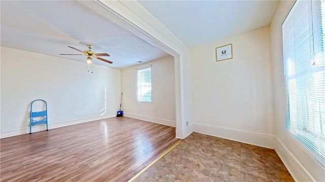 221 N Clay Street, Nevada, MO 64772