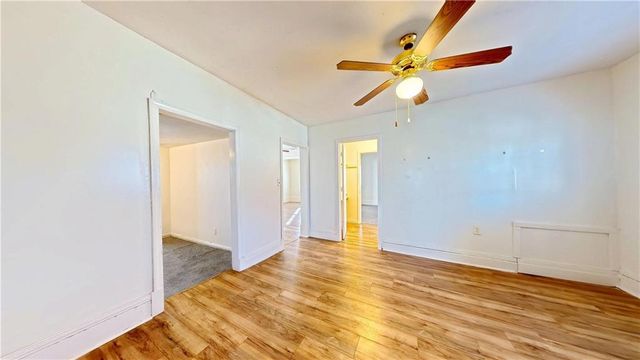 221 N Clay Street, Nevada, MO 64772