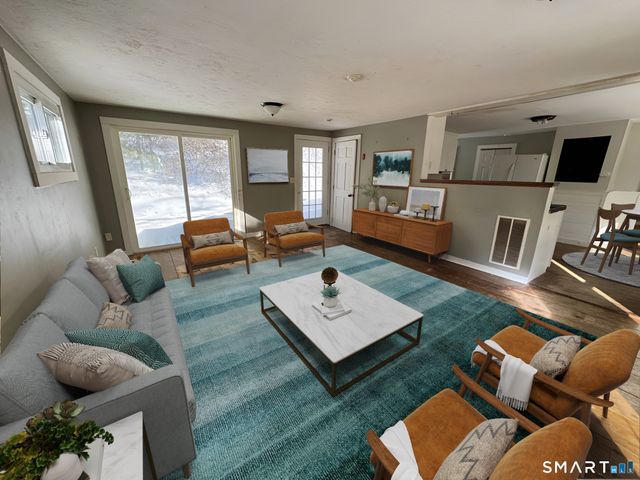 1346 Route 169, Woodstock, CT 06281