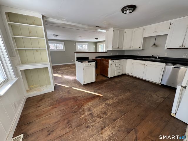 1346 Route 169, Woodstock, CT 06281