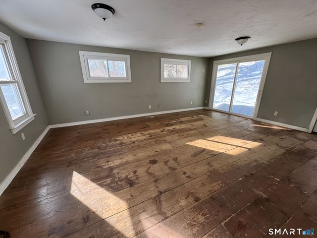 1346 Route 169, Woodstock, CT 06281