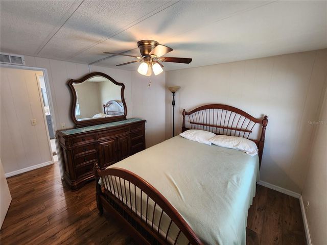 808 53RD AVENUE E 256, Bradenton, FL 34203