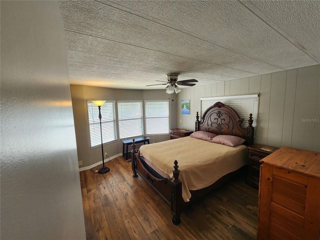 808 53RD AVENUE E 256, Bradenton, FL 34203