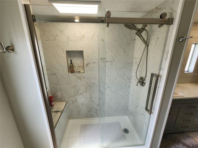 808 53RD AVENUE E 256, Bradenton, FL 34203