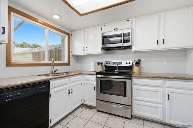 7595 S Cove Circle, Centennial, CO 80122