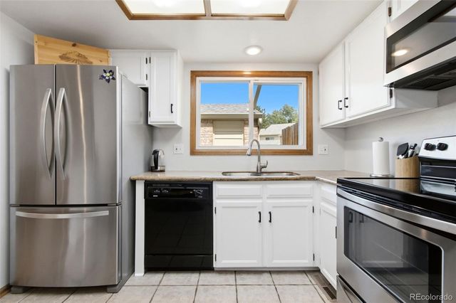 7595 S Cove Circle, Centennial, CO 80122