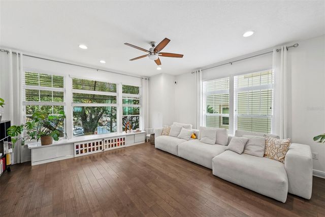 420 S LINCOLN AVENUE, Tampa, FL 33609