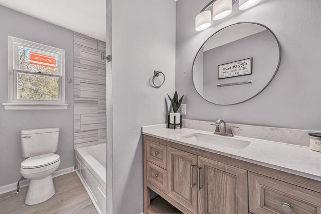 3931 Green Spring AVE, Roanoke, VA 24017