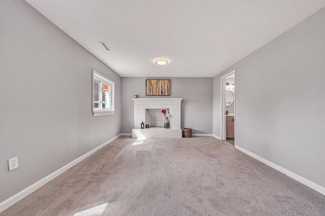 3931 Green Spring AVE, Roanoke, VA 24017