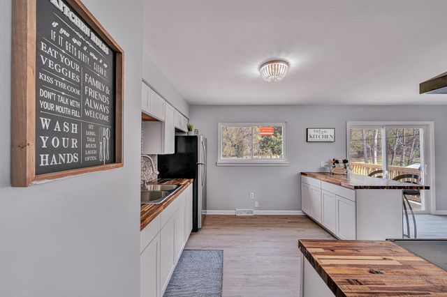 3931 Green Spring AVE, Roanoke, VA 24017