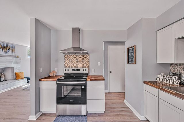 3931 Green Spring AVE, Roanoke, VA 24017