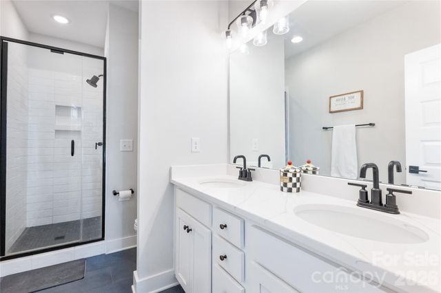 223 S Bruns Avenue, Charlotte, NC 28208