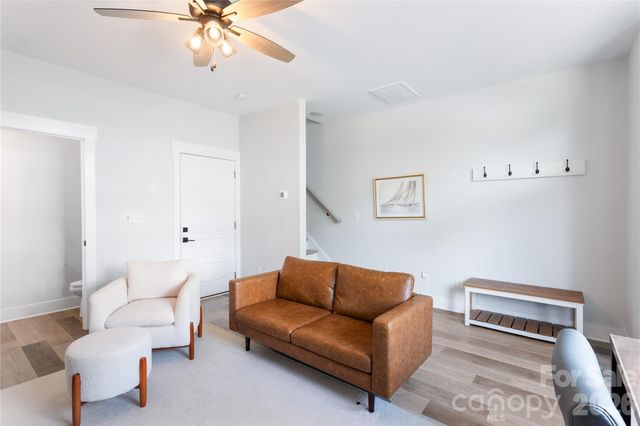 223 S Bruns Avenue, Charlotte, NC 28208