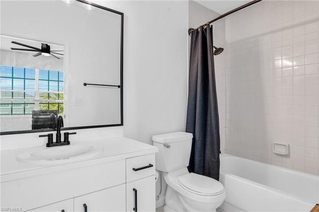 3825 Schoolhouse RD E # 5, Fort Myers, FL 33916