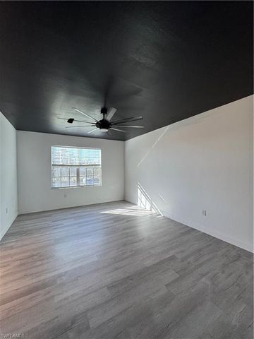 3825 Schoolhouse RD E # 5, Fort Myers, FL 33916