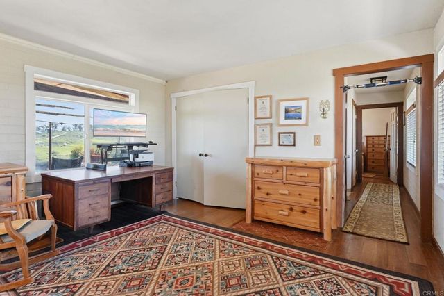 1355 Rainbow Ridge Lane, Encinitas, CA 92024