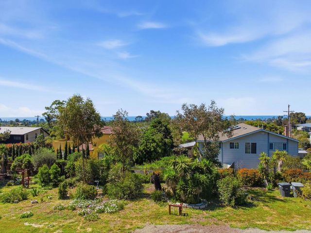 1355 Rainbow Ridge Lane, Encinitas, CA 92024