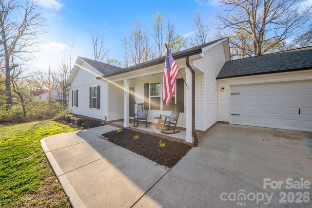 2136 Moose Road, Kannapolis, NC 28083