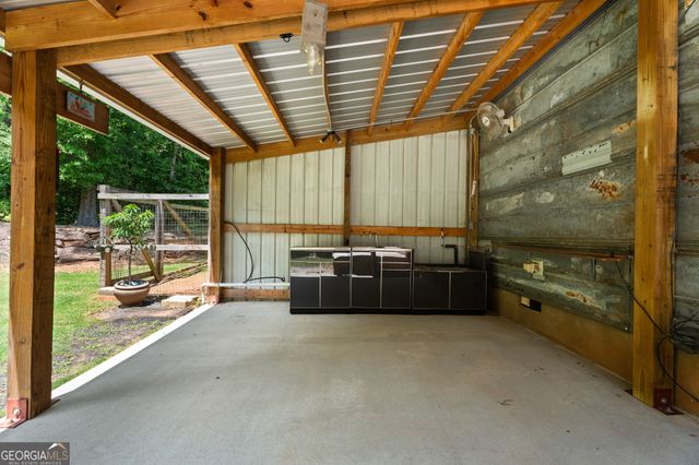 329 Thorpe Road, Jackson, GA 30233