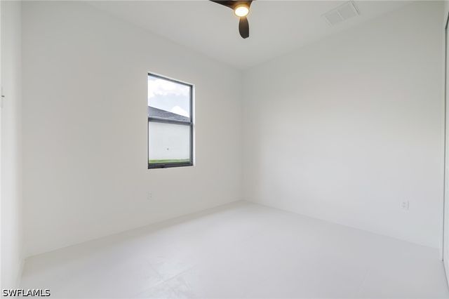 1211 Cloplon ST E, Lehigh Acres, FL 33974