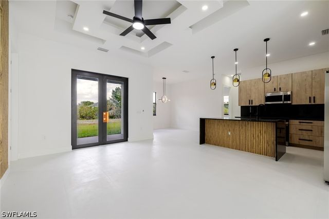 1211 Cloplon ST E, Lehigh Acres, FL 33974