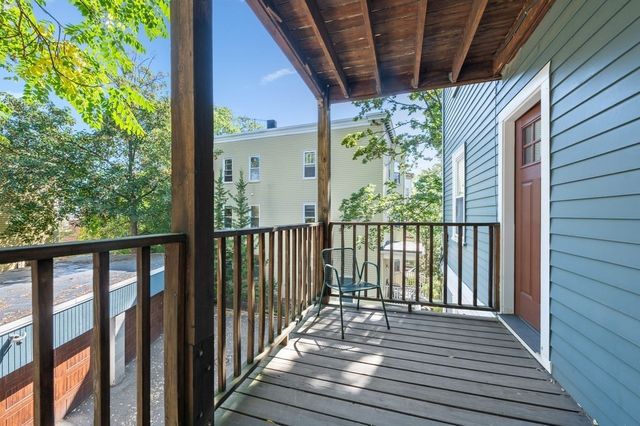 12 Fainwood Circle 2, Cambridge, MA 02139