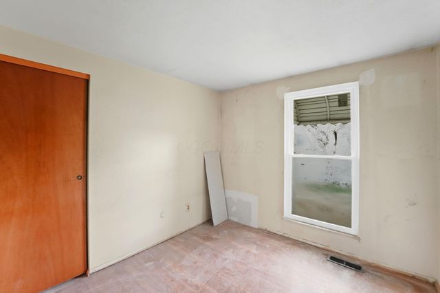 6336 Archmere Square E, Columbus, OH 43229