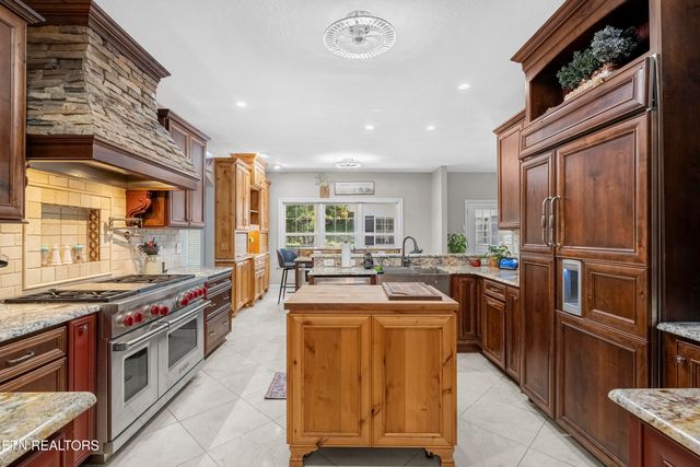 316 Red Hill Rd, Andersonville, TN 37705