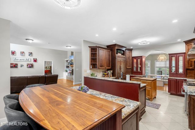 316 Red Hill Rd, Andersonville, TN 37705