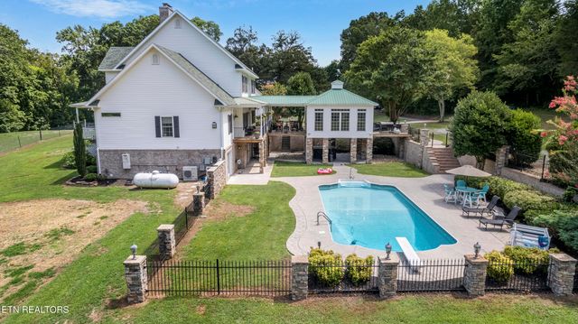 316 Red Hill Rd, Andersonville, TN 37705