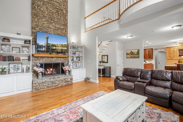 316 Red Hill Rd, Andersonville, TN 37705