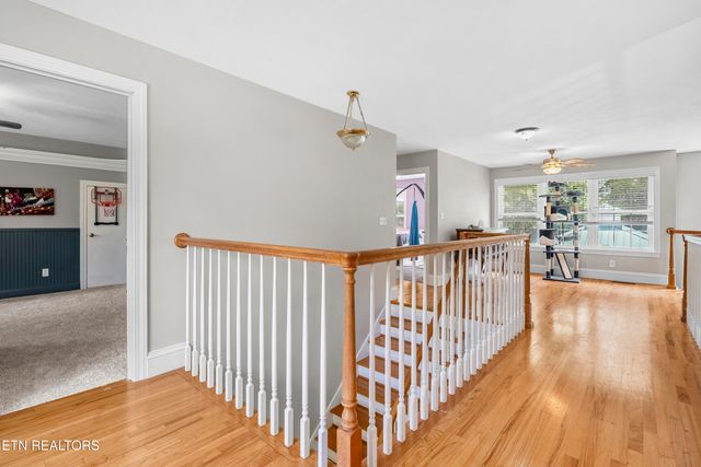 316 Red Hill Rd, Andersonville, TN 37705