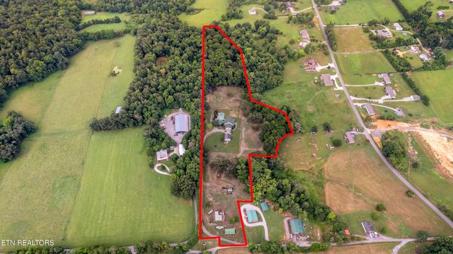 316 Red Hill Rd, Andersonville, TN 37705