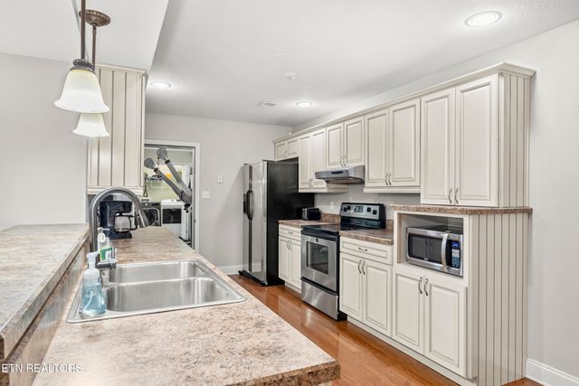 316 Red Hill Rd, Andersonville, TN 37705