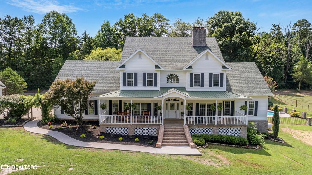 316 Red Hill Rd, Andersonville, TN 37705