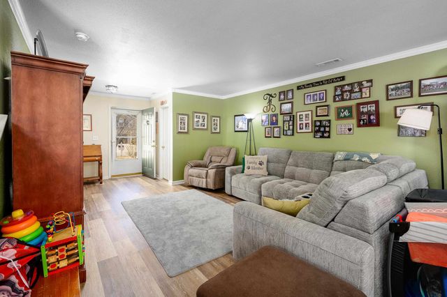 465 Dandelion Ln., Myrtle Beach, SC 29579