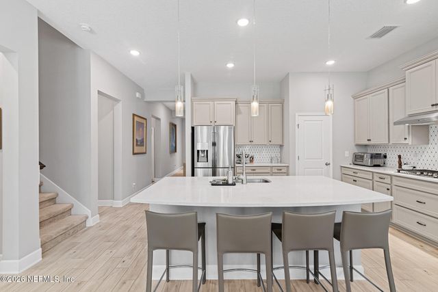537 STONE RIDGE Drive, Ponte Vedra, FL 32081