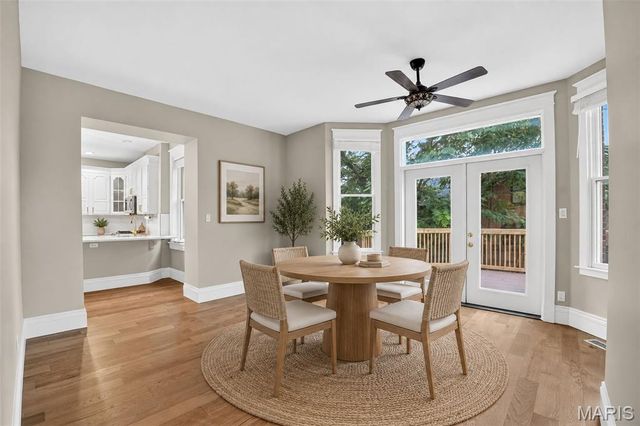 552 Clark Street, St Charles, MO 63301