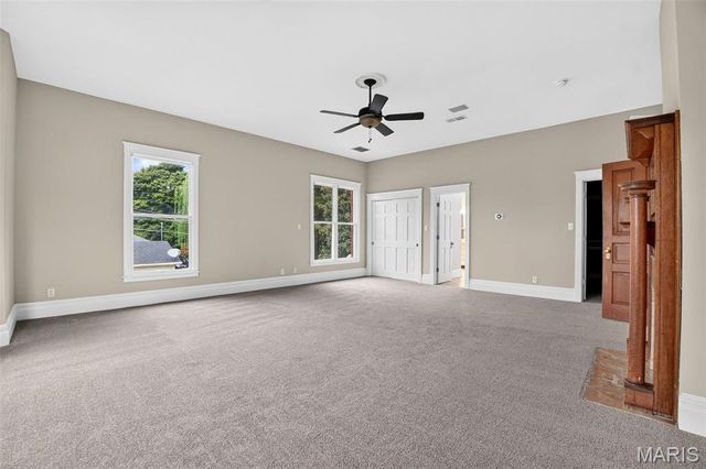 552 Clark Street, St Charles, MO 63301