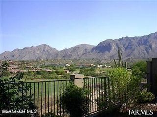 5953 N Via Paloma Silvestre, Tucson, AZ 85718