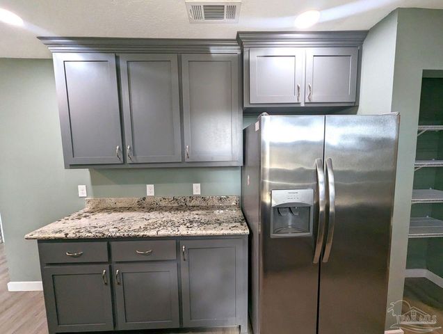 6045 Hamilton Bridge Rd, Milton, FL 32570