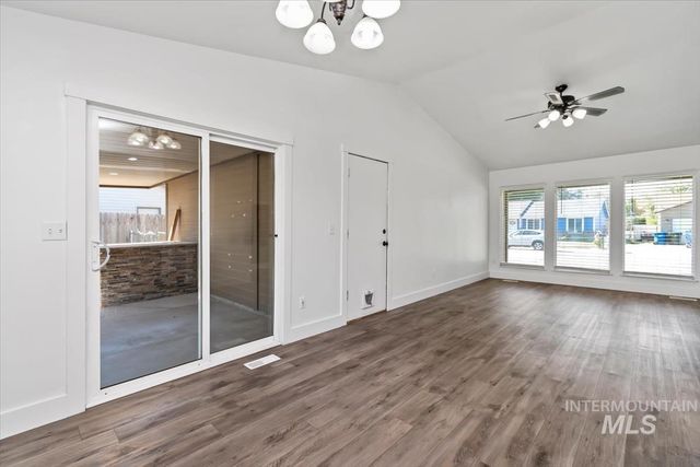 3626 S Peoria Way, Meridian, ID 83642
