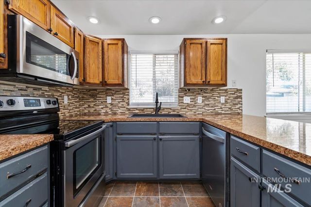 3626 S Peoria Way, Meridian, ID 83642