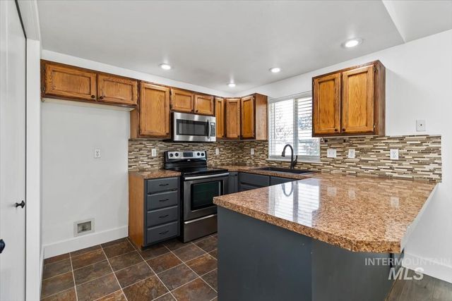 3626 S Peoria Way, Meridian, ID 83642