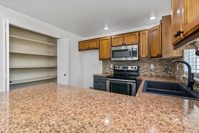 3626 S Peoria Way, Meridian, ID 83642