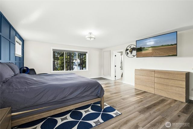 1767 NE Crystallia Court, Poulsbo, WA 98370