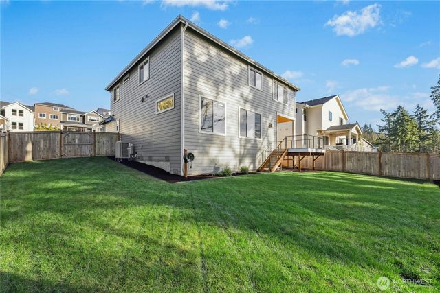 1767 NE Crystallia Court, Poulsbo, WA 98370